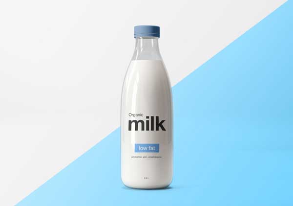 Free Glass Milk Bottle Mockup PSD