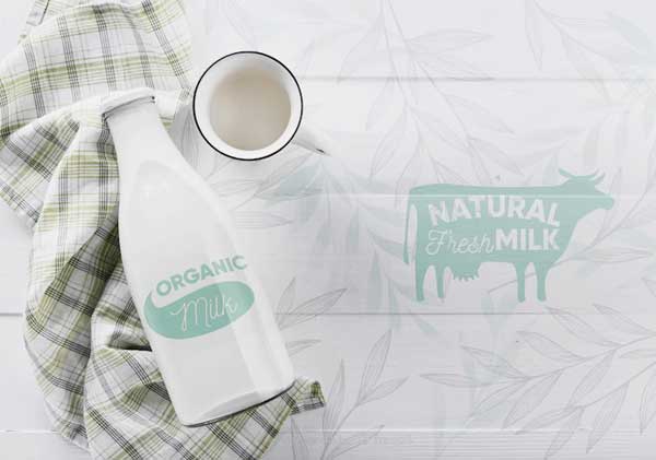 Free Milk Bottle with Mock-up Psd