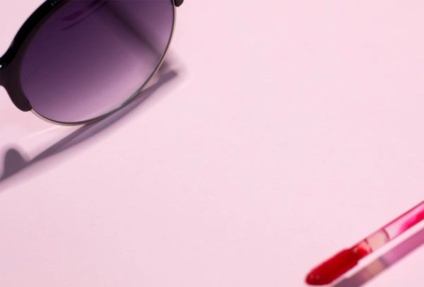 Sunglasses and Lipstick Mockup
